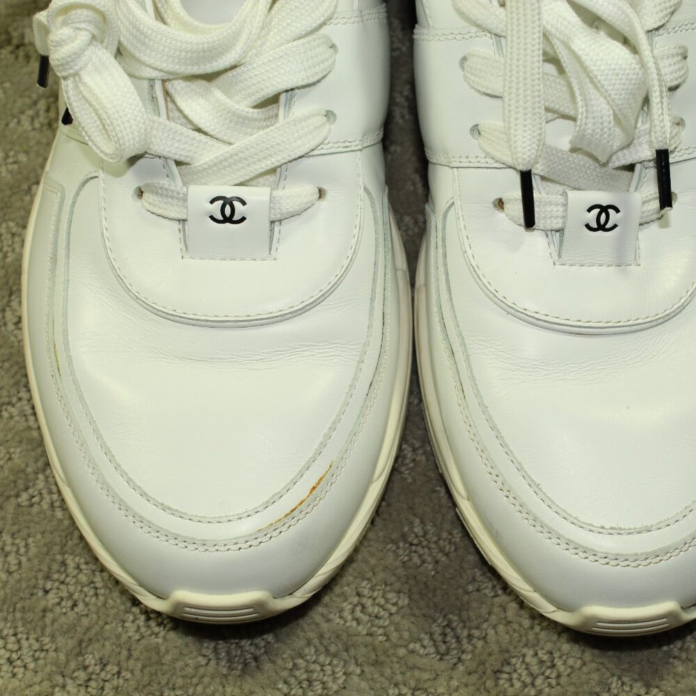 AUTHENTICATED Chanel Men's Size 12/ 45 White & Black CC Low Top Sneakers - Picture 8 of 14